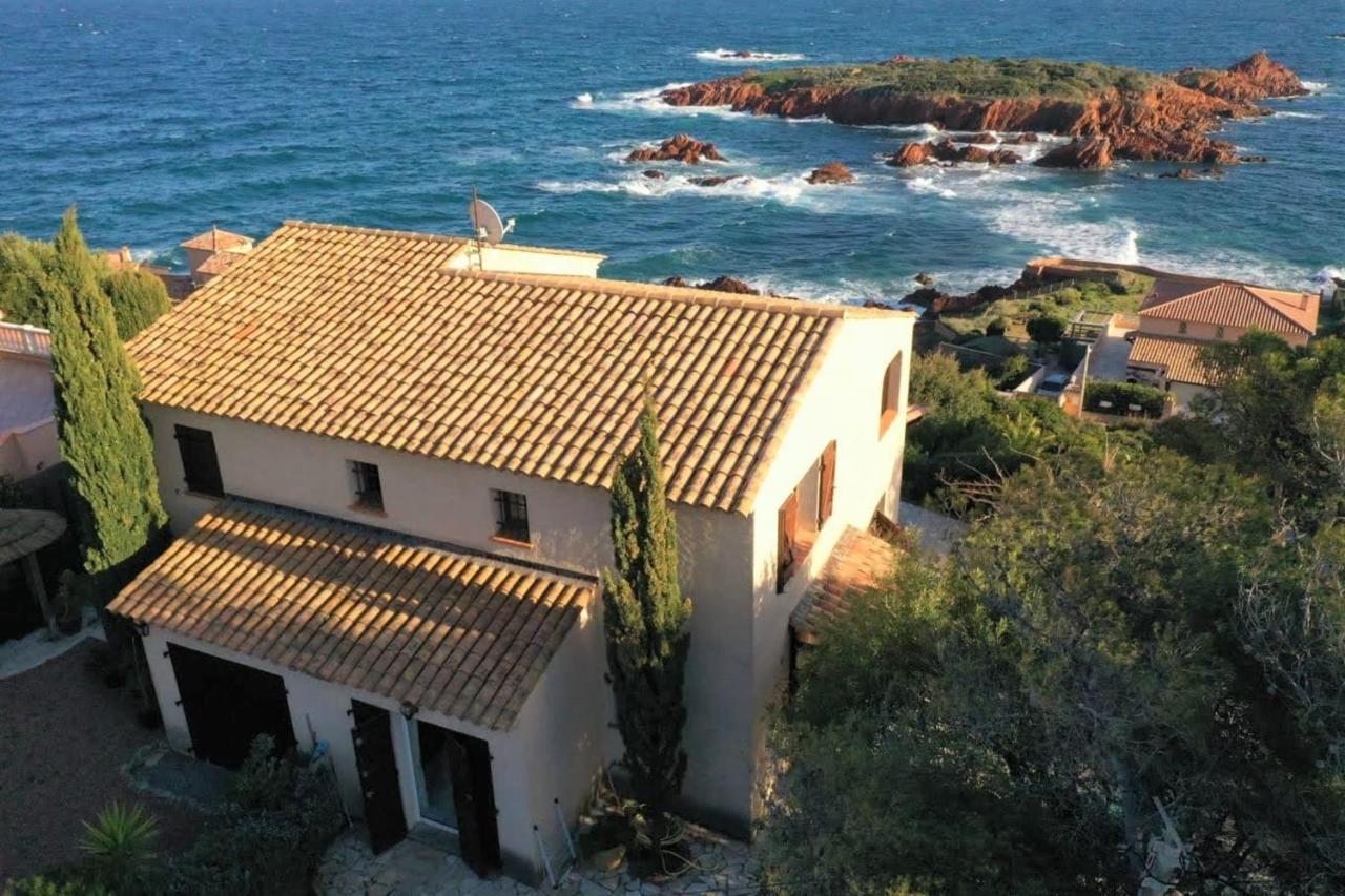 Waterfront House With Sea View Villa Saint-Raphael  Ngoại thất bức ảnh